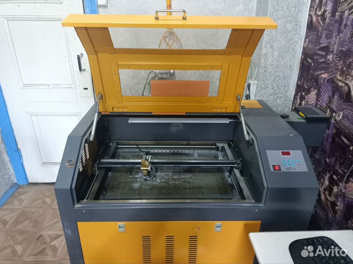 Лазерный гравировальный станок 80 Вт, 600*400 со2