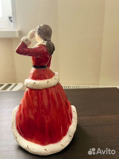 Фарфоровые статуэтки