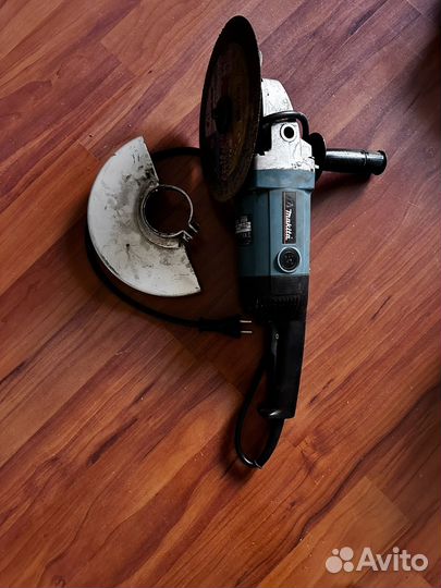 Ушм болгарка makita 230 9069