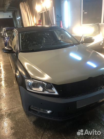 Volkswagen Passat 1.8 AMT, 2014, битый, 202 000 км