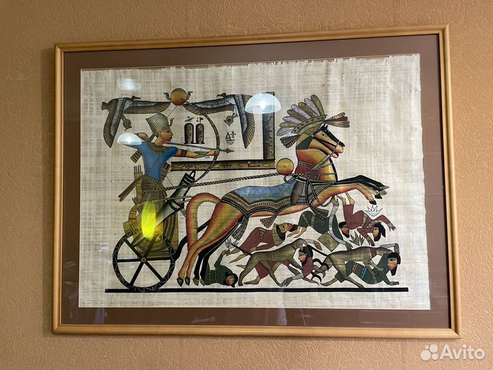 Картина на папирусе в рамке