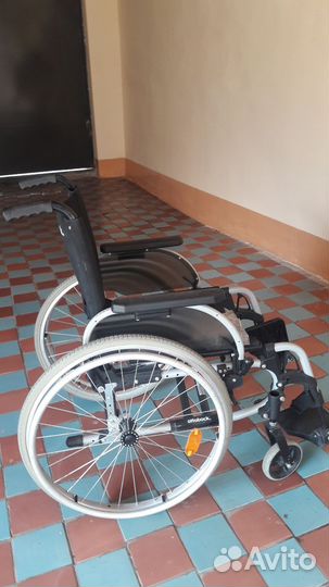Коляска инвалидная