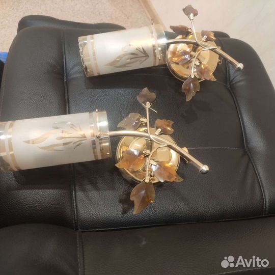 Светильники Бра