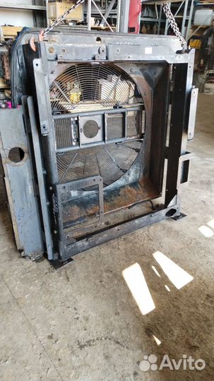 Рамка радиаторов экскаватора Doosan DX520LC