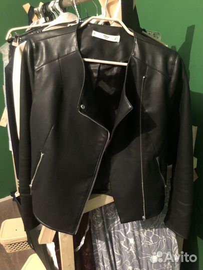 Куртка кожзам mango s черная