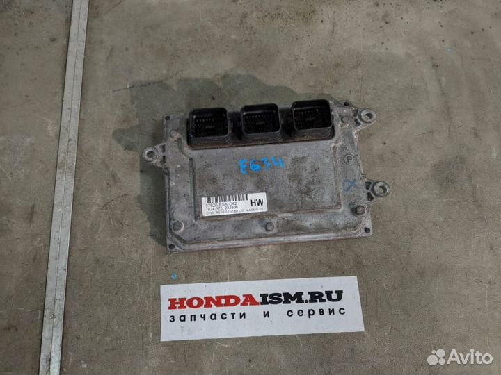 Блок управления двс двигателя Honda Civic 8 5D FN1