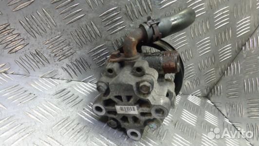Насос гу дизельный toyota avensis T25 (8LV05BT01)