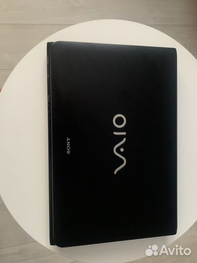 Стильный ноутбук для работы и игр