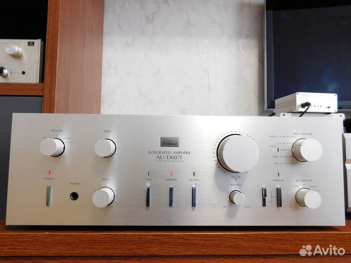 Усилитель Sansui AU-D607F