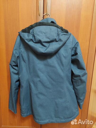 Куртка женская Jack Wolfskin 48-50 размер M