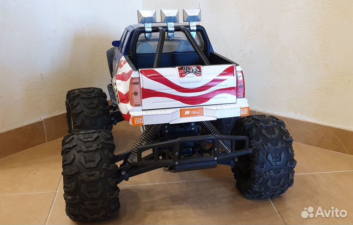 Радиоуправляемый Монстр-Трак 1:8(6)