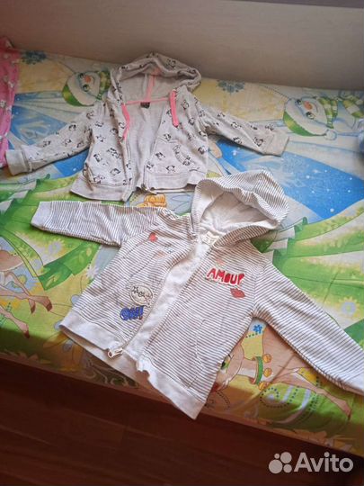 Кофточки для девочек