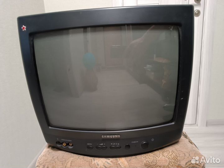 Телевизор samsung