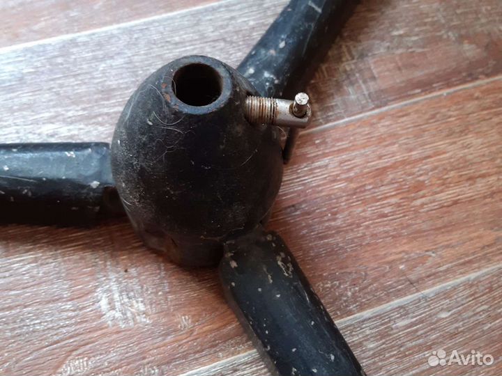 Крепление тренога
