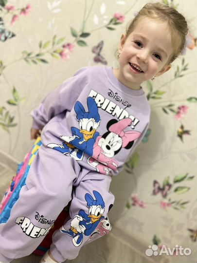 Костюм zara для девочки новый