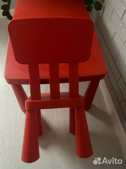 Стол детский икеа + стул детский икеа