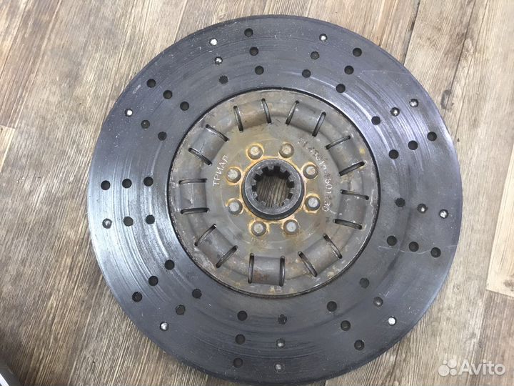 Диск сцепления паз