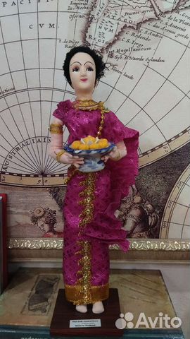 Девушка сувенир из Тайланда