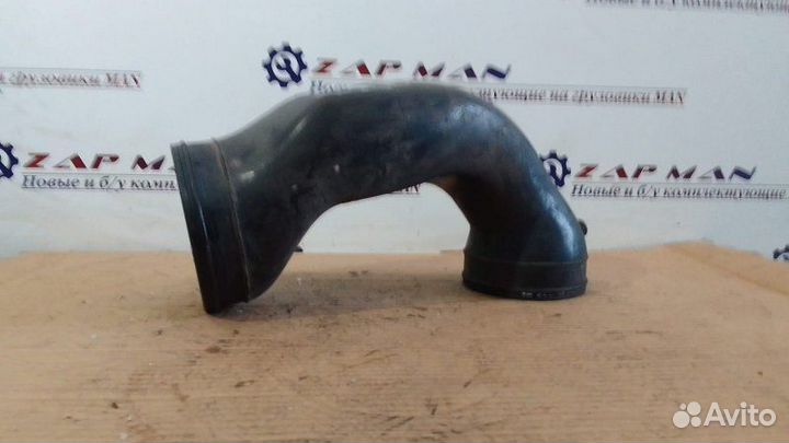 Патрубок воздушного фильтра Man Tgl