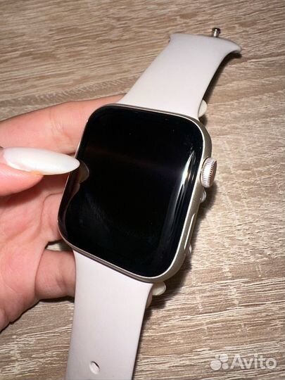 Часы Apple Watch SE 2 44 mm