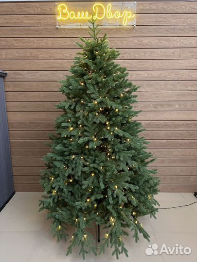 Елка искусственная литая с лампочками