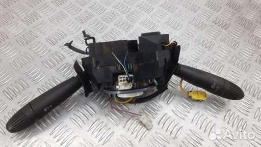 Переключатель поворотов и дворников (стрекоза) fia