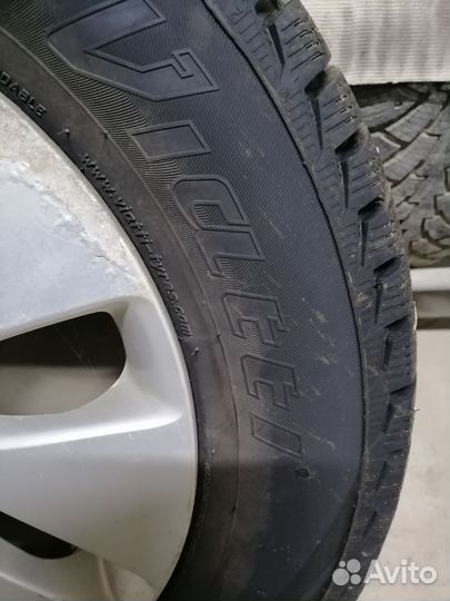 Продам колёса киа рио р15