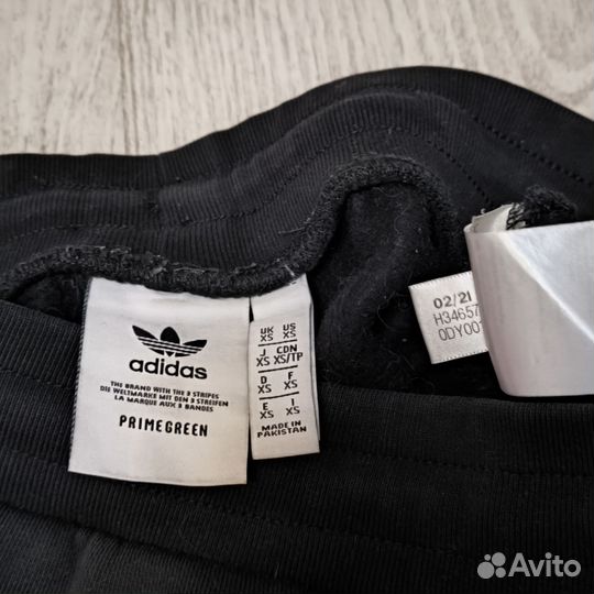 Спортивные штаны adidas