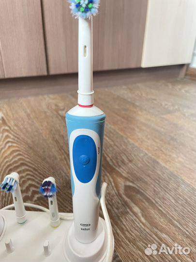 Набор электрических зубных щеток oral-B