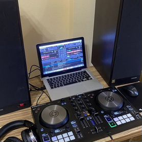 Dj контроллер traktor kontrol S2 mk3