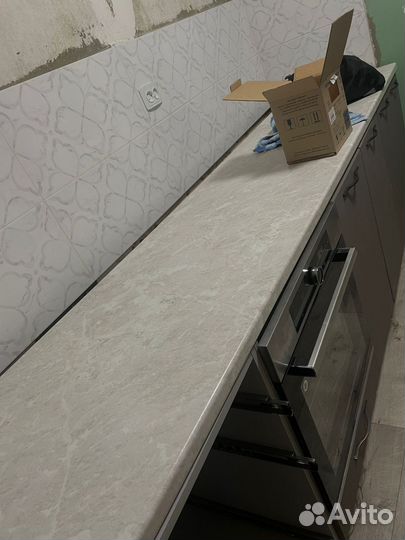 Столешница для кухни новая