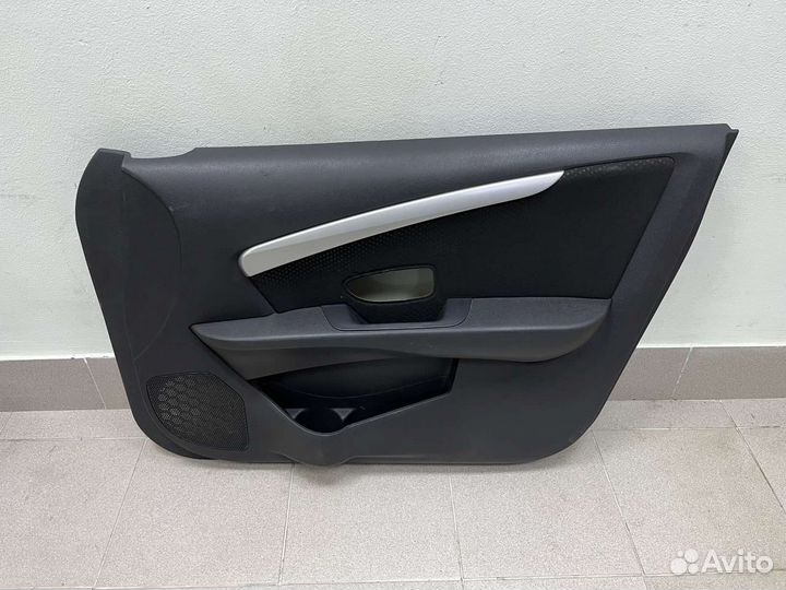 Обивка двери Nissan Almera G15