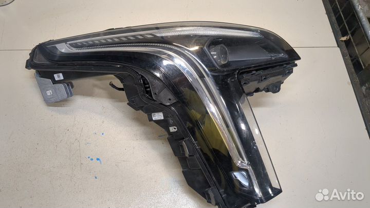 Фара (передняя) Cadillac XT4, 2019