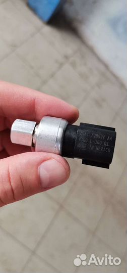 Датчик давления кондиционера Ford Fusion/Fiesta