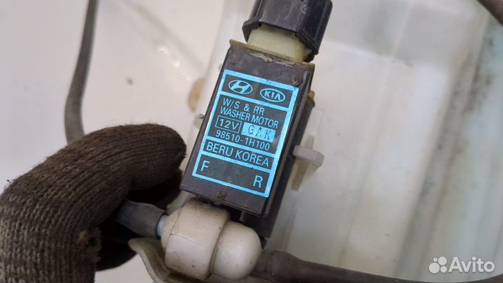 Бачок омывателя киа Ceed, 2010