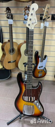 Бас гитара Fender Jazz Bass SB (Replika)
