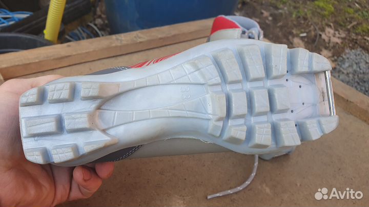 Лыжные ботинки 33р