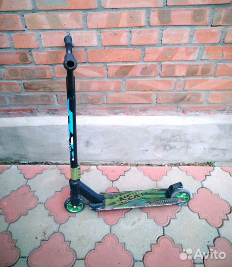 Трюковой самокат