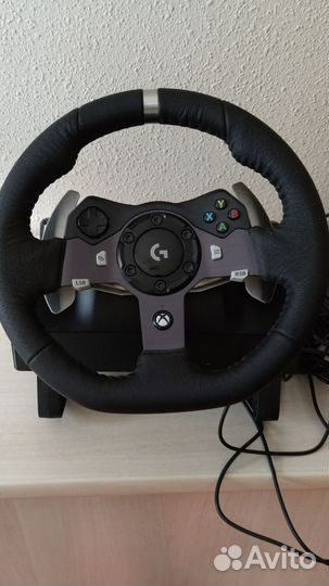 Игровой руль logitech