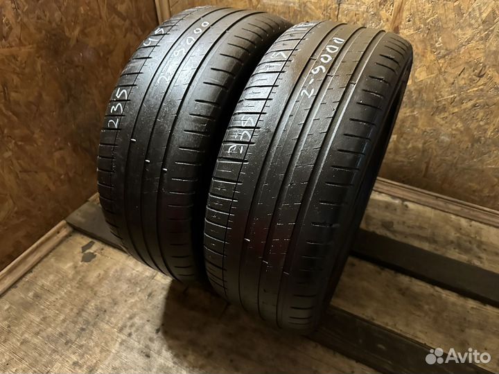 Michelin Pilot Sport 3 235/45 R18 98Y