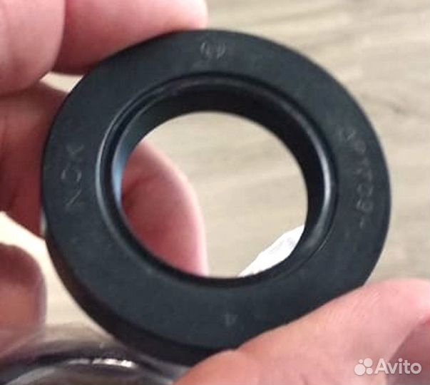 Сальник гидромотора кму Tadano 300-500