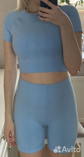 Спортивный костюм женский