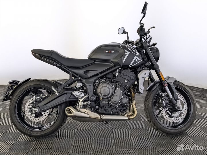 Triumph Trident 660