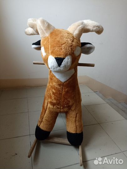 Детская лошадка качалка деревянная