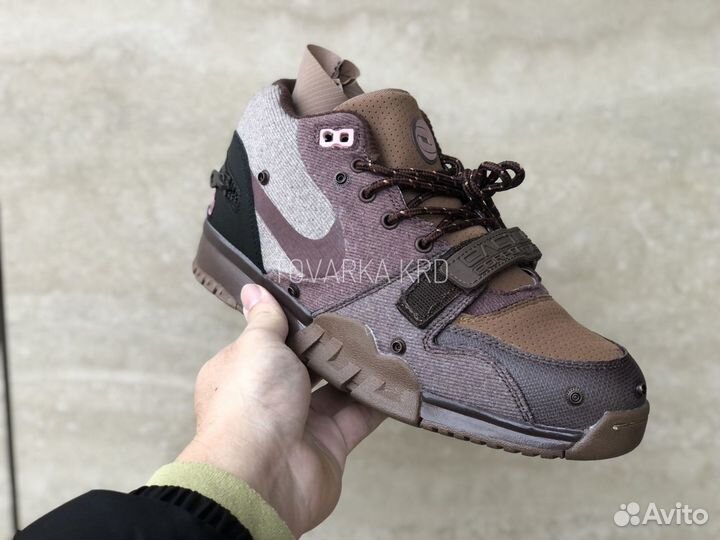 Кроссовки Nike Air Trainer 1 SP Travis Scott Wheat