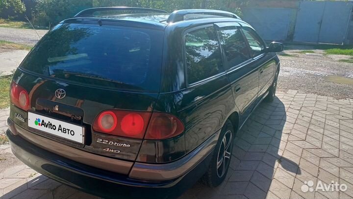 Toyota Caldina 2.2 AT, 1999, 311 000 км