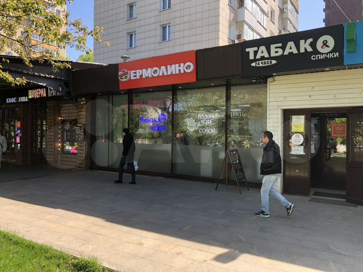 Торговая площадь, 16 м²