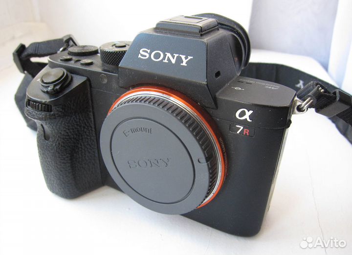 Фотокамера Sony a7RM2