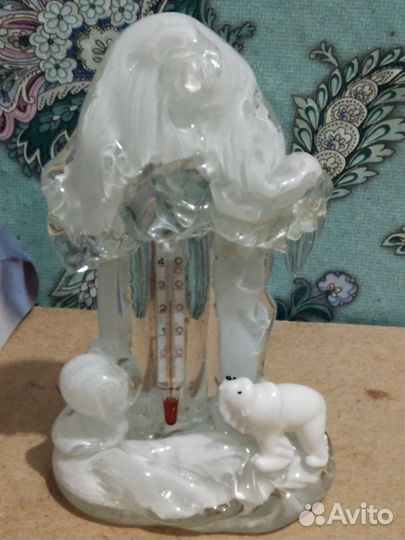 Ледовая гора и медведь Германия