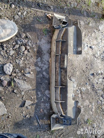 Решетка радиатора Хонда аскот инова